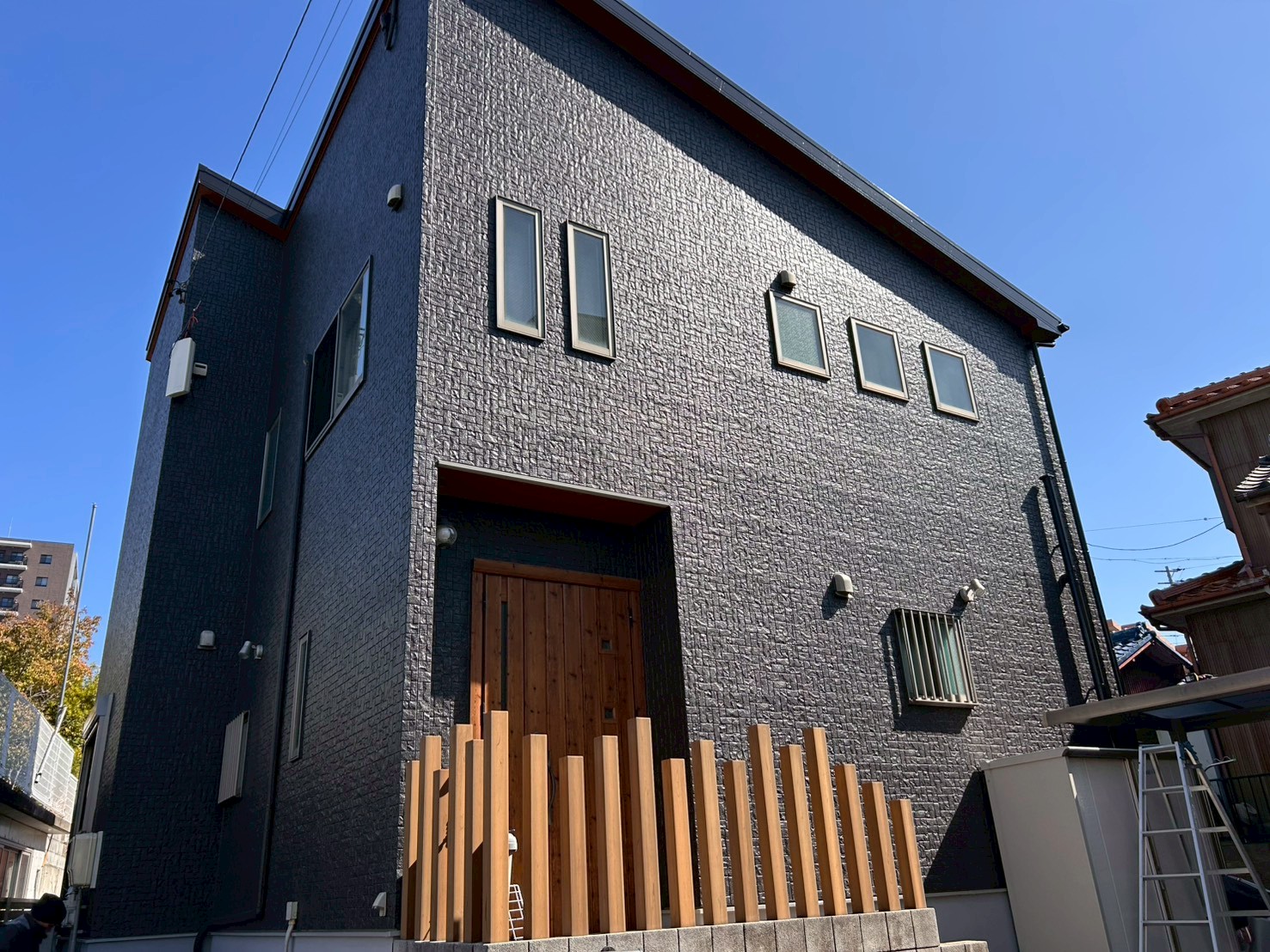 四日市市 K様邸　外壁屋根塗装リフォーム/最高級無機多彩模様塗料仕上げ☆