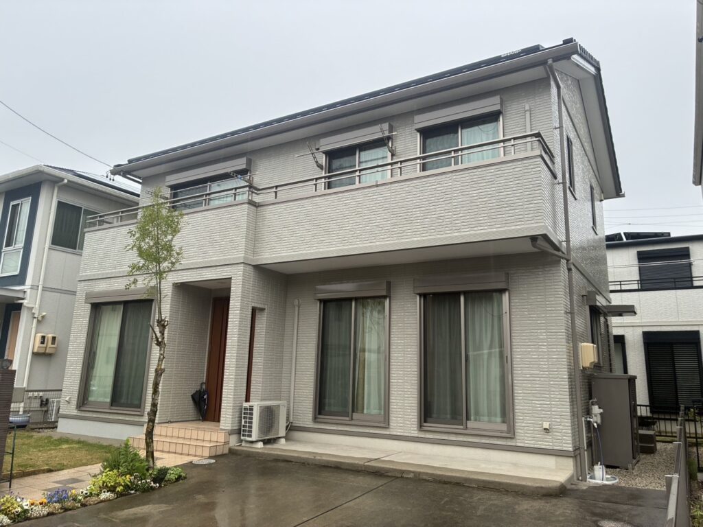 四日市市 N様邸 外壁塗装リフォーム／屋根瓦ビス緩み戻し