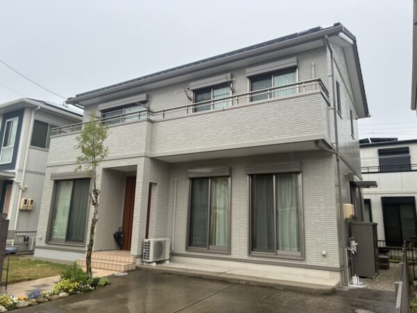 四日市市 N様邸 外壁塗装リフォーム／屋根瓦ビス緩み戻し